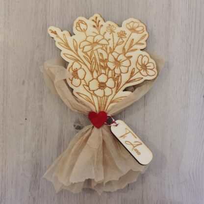 Bouquet floreale in legno  