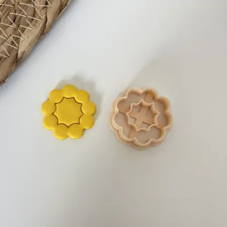 Cutter Fiore 3 per Pasta Polimerica