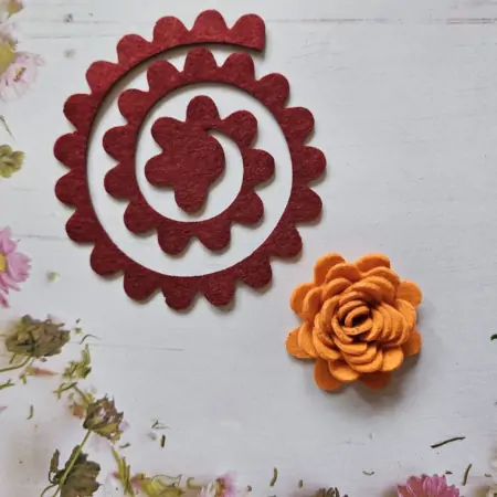 Rolled Flower Mod. 1