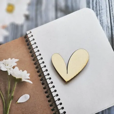 Sagoma in legno Cuore irregolare