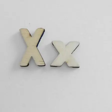 Sagoma in legno lettera X