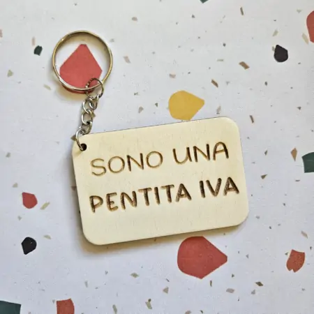 Portachiavi in Legno "Sono una pentita Iva"