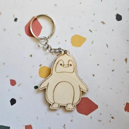 Portachiavi in Legno " Pinguino SImpatico"