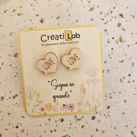 Orecchini lobo cuoricino LOVE