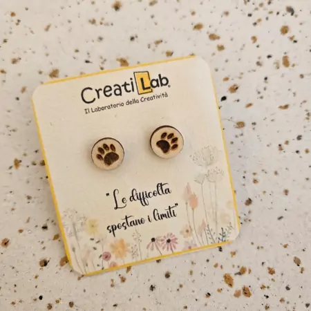 Orecchini lobo tondo con Zampetta in legno