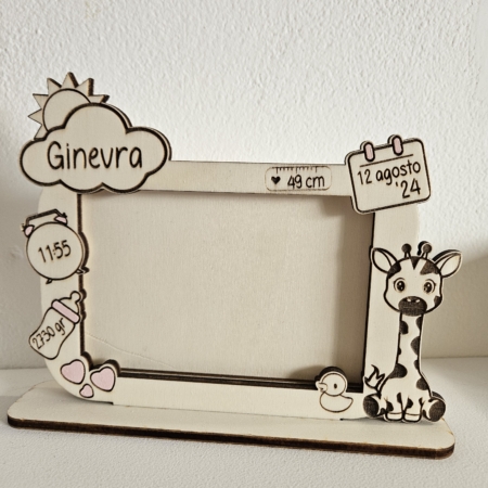 Cornice Nascita con Giraffa