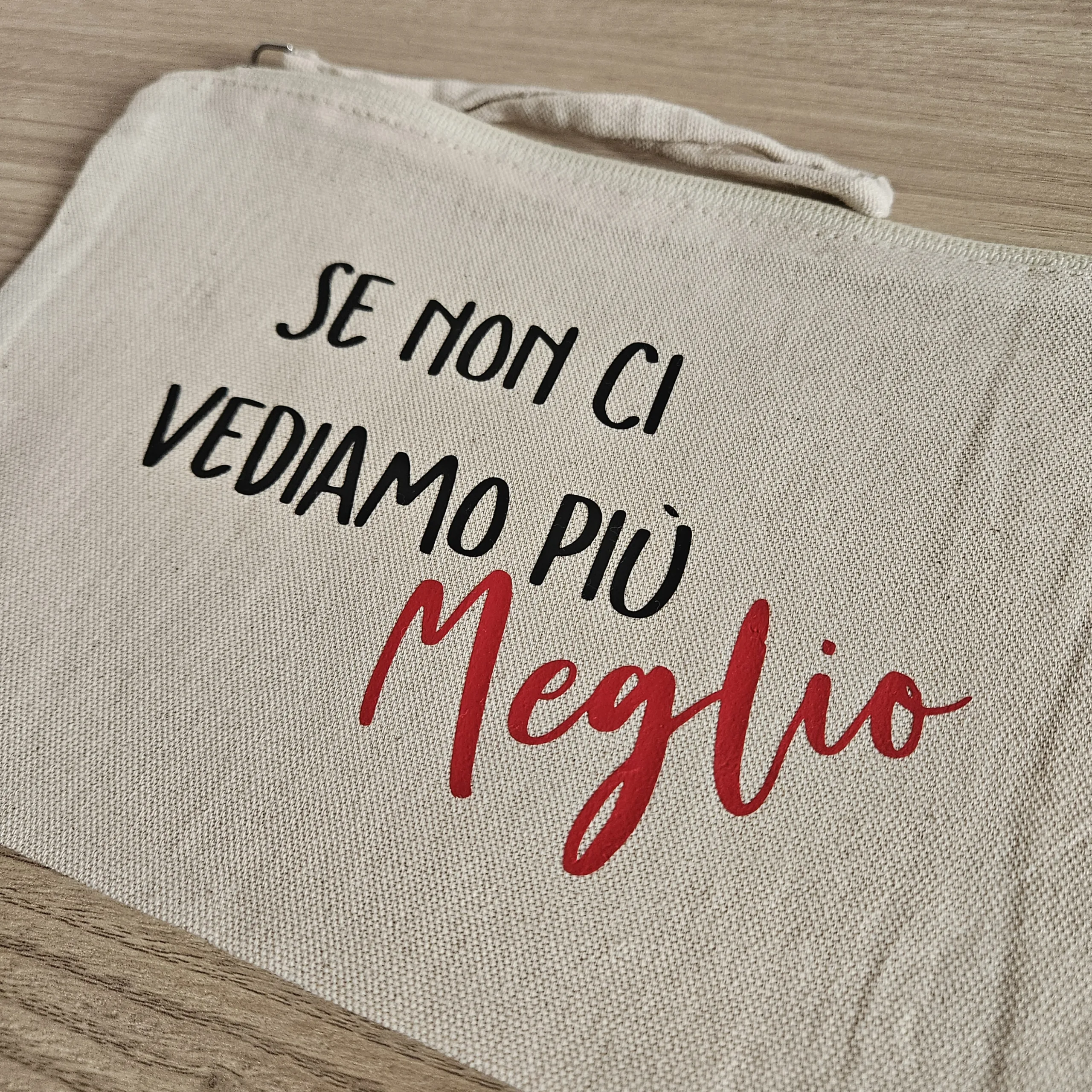 Pochette personalizzata "Se non ci vediamo più...MEGLIO" - immagine 2