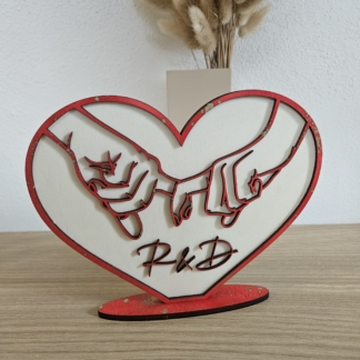 Cuore Innamorati con mani e iniziali in rilievo