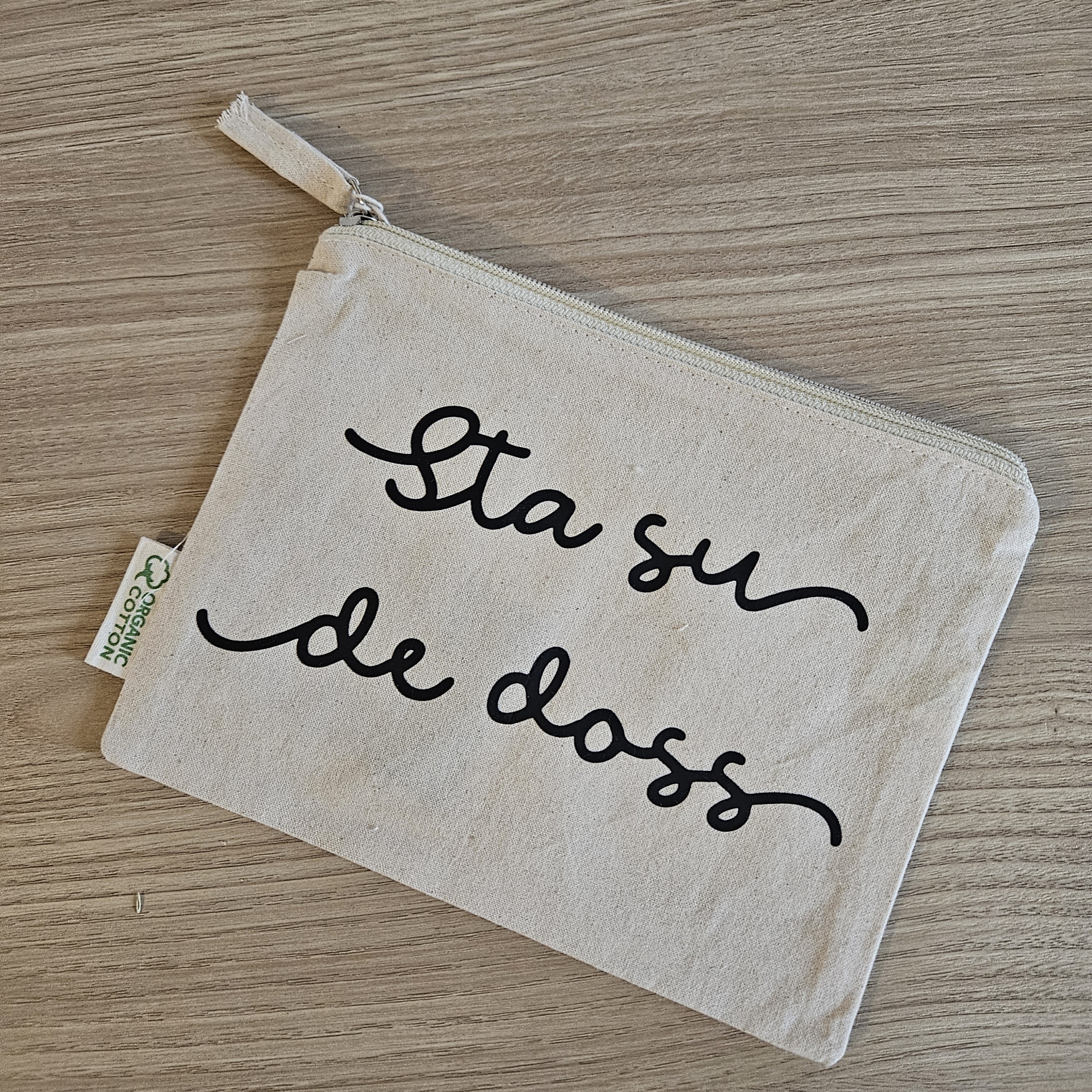 Pochette personalizzata "Sta Su de Doss"