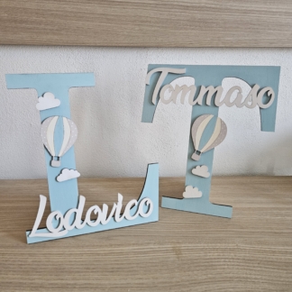 Lettera Decorativa in Legno Personalizzata con nome e mongolfiera